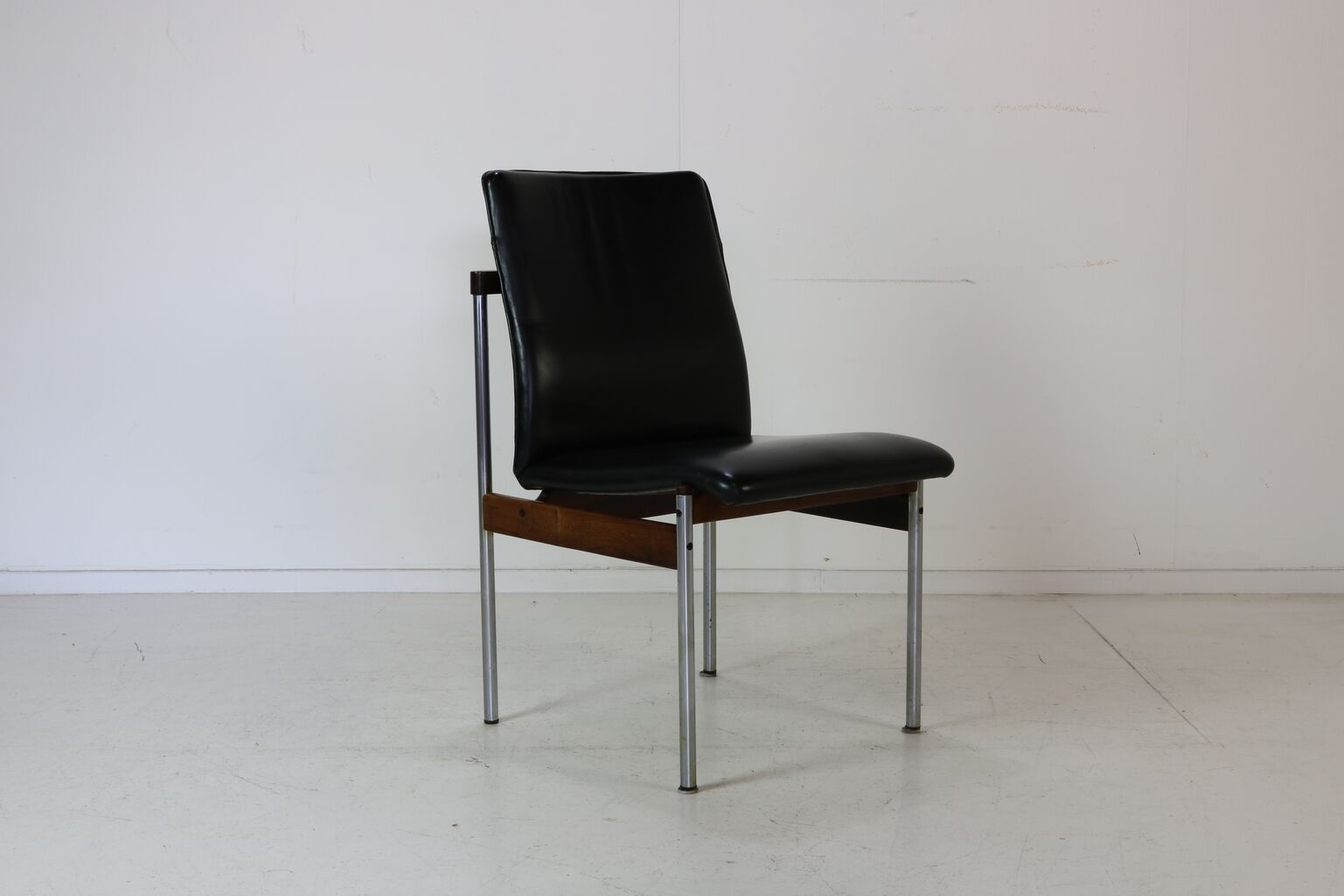 Dutch design dinner set for Thereca