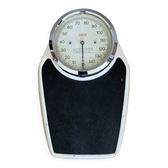 Doctor's scales 1960s/70s Vintage