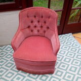 Pink velvet padded toad chair