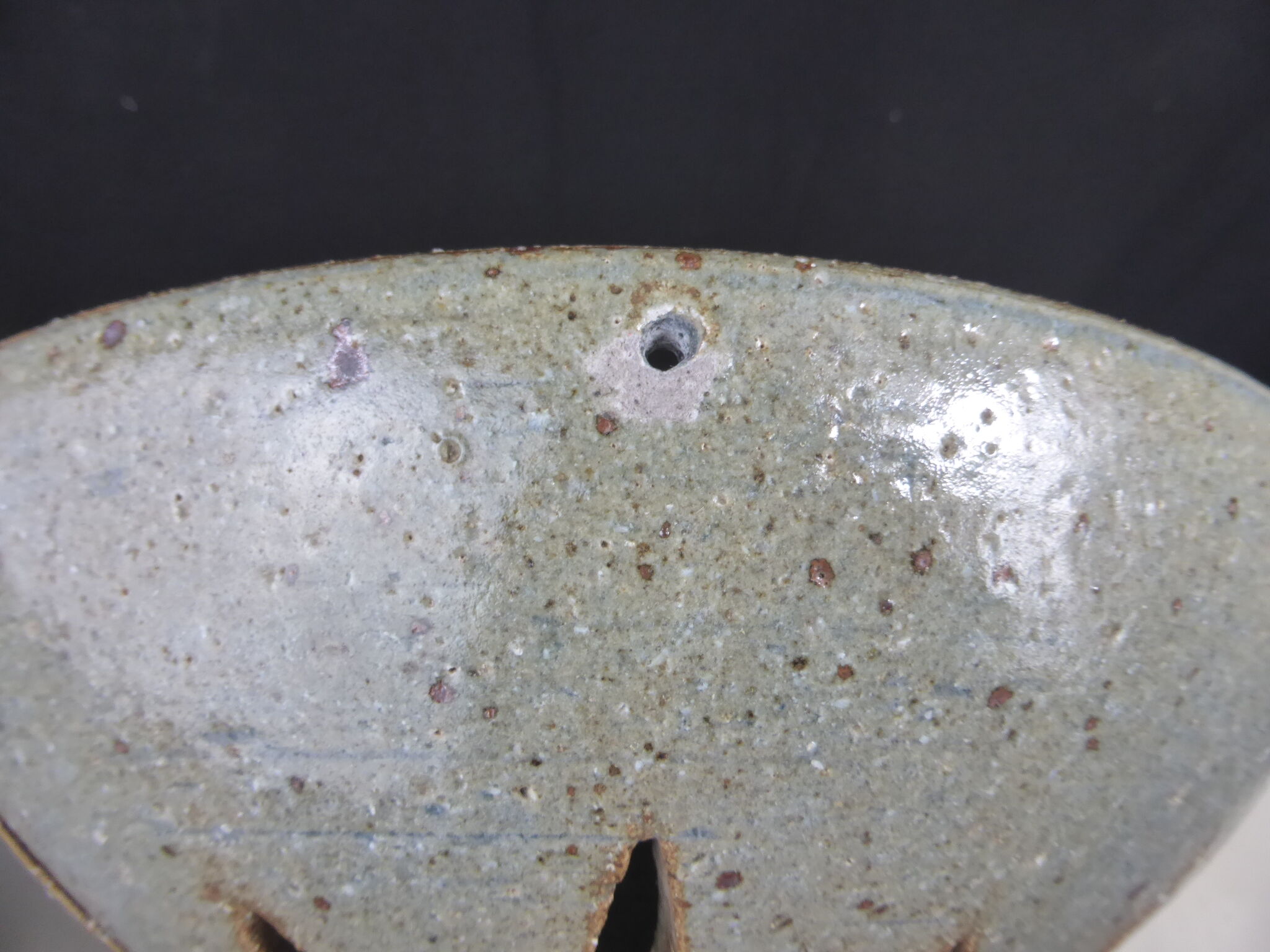 Wall lamp in openwork-vintage round sandstone shape