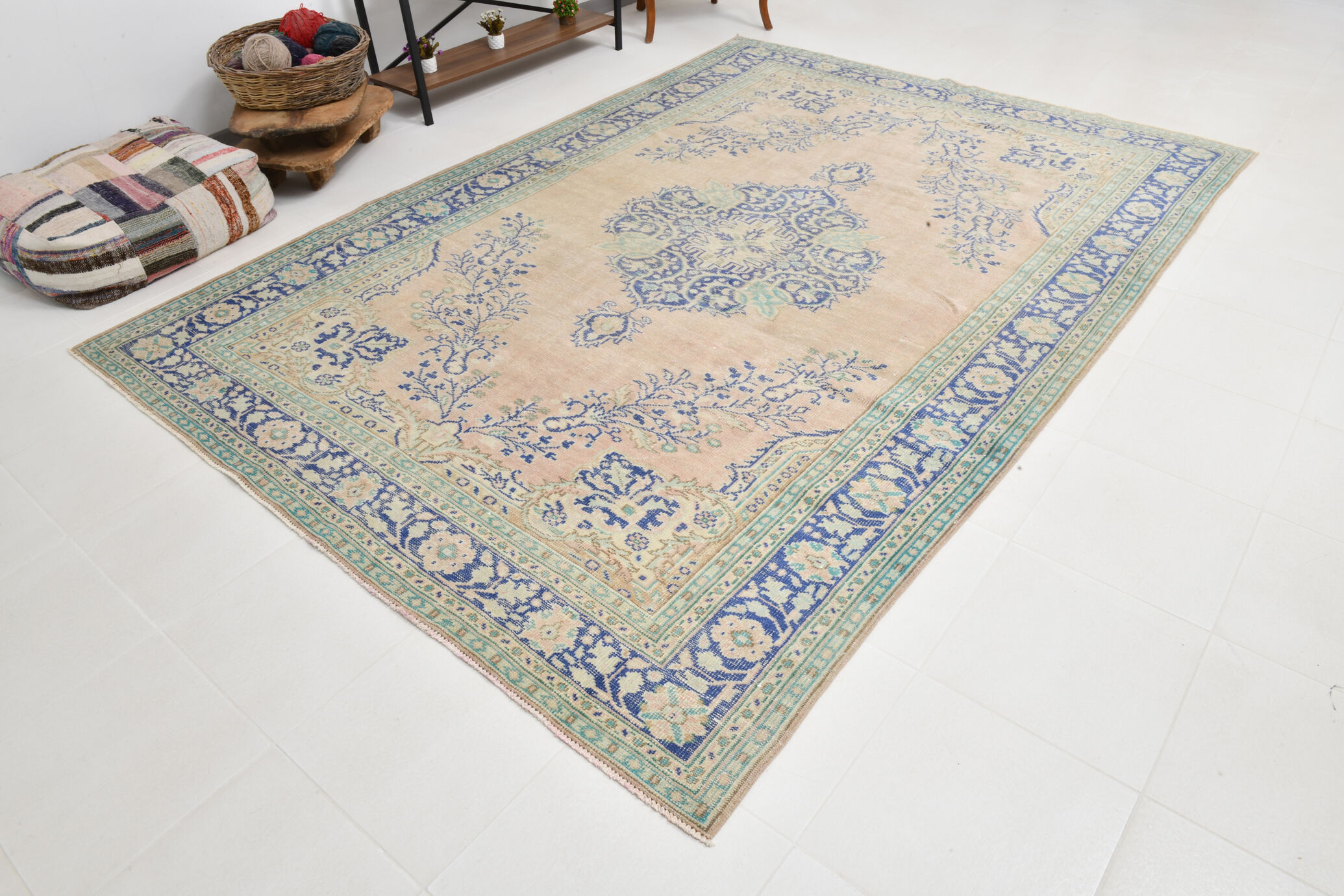8x11 Oversize Classic Persian Rug, 230x328Cm