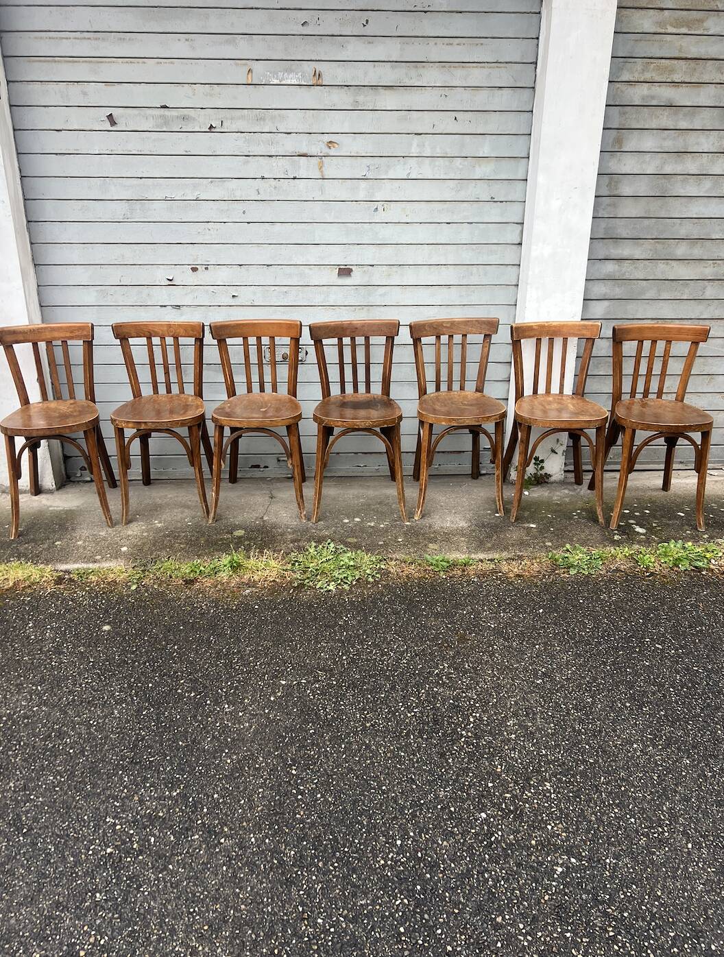 (Lot) 7 Vintage Wooden Bistro Chairs