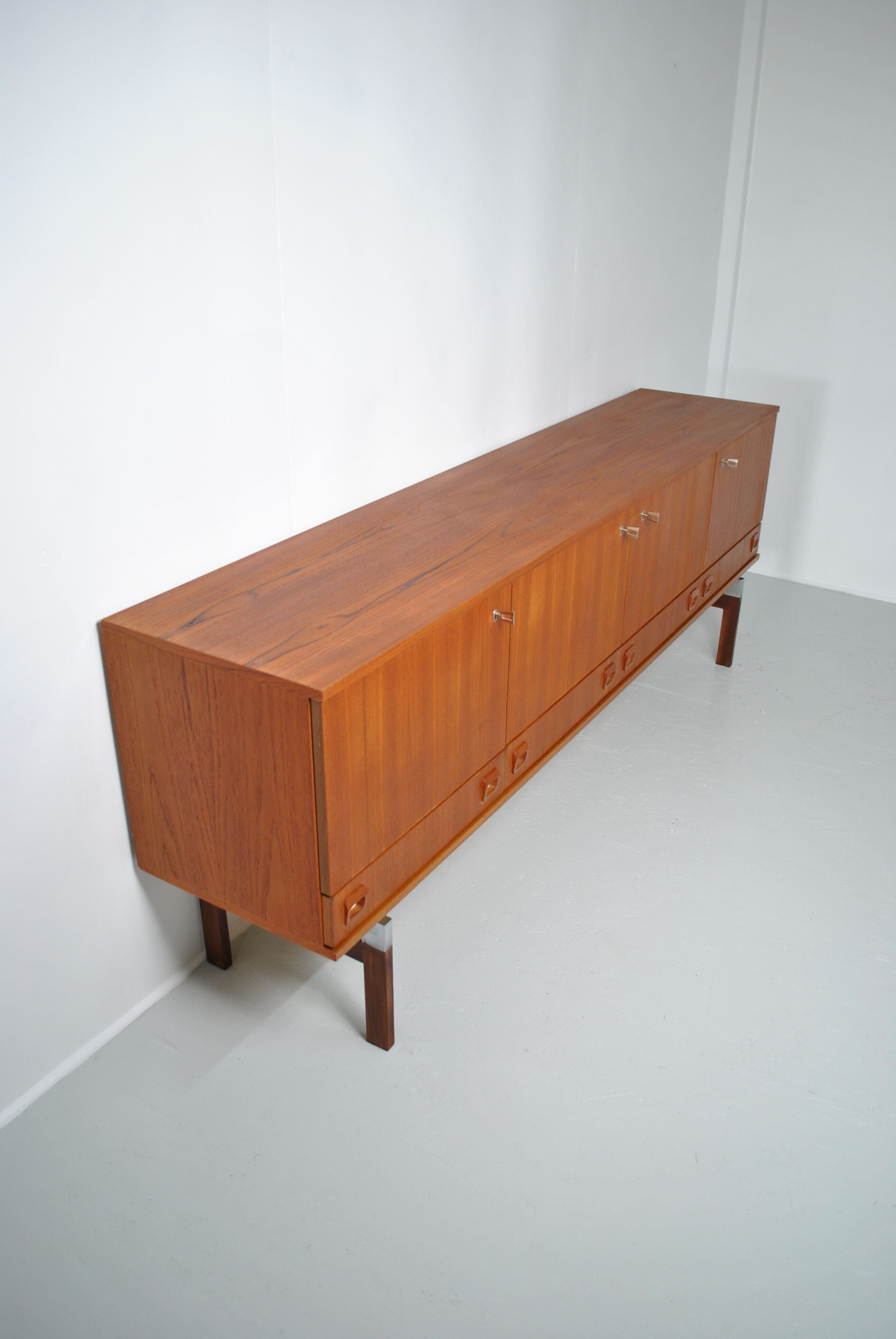 Enfilade en teck 1970