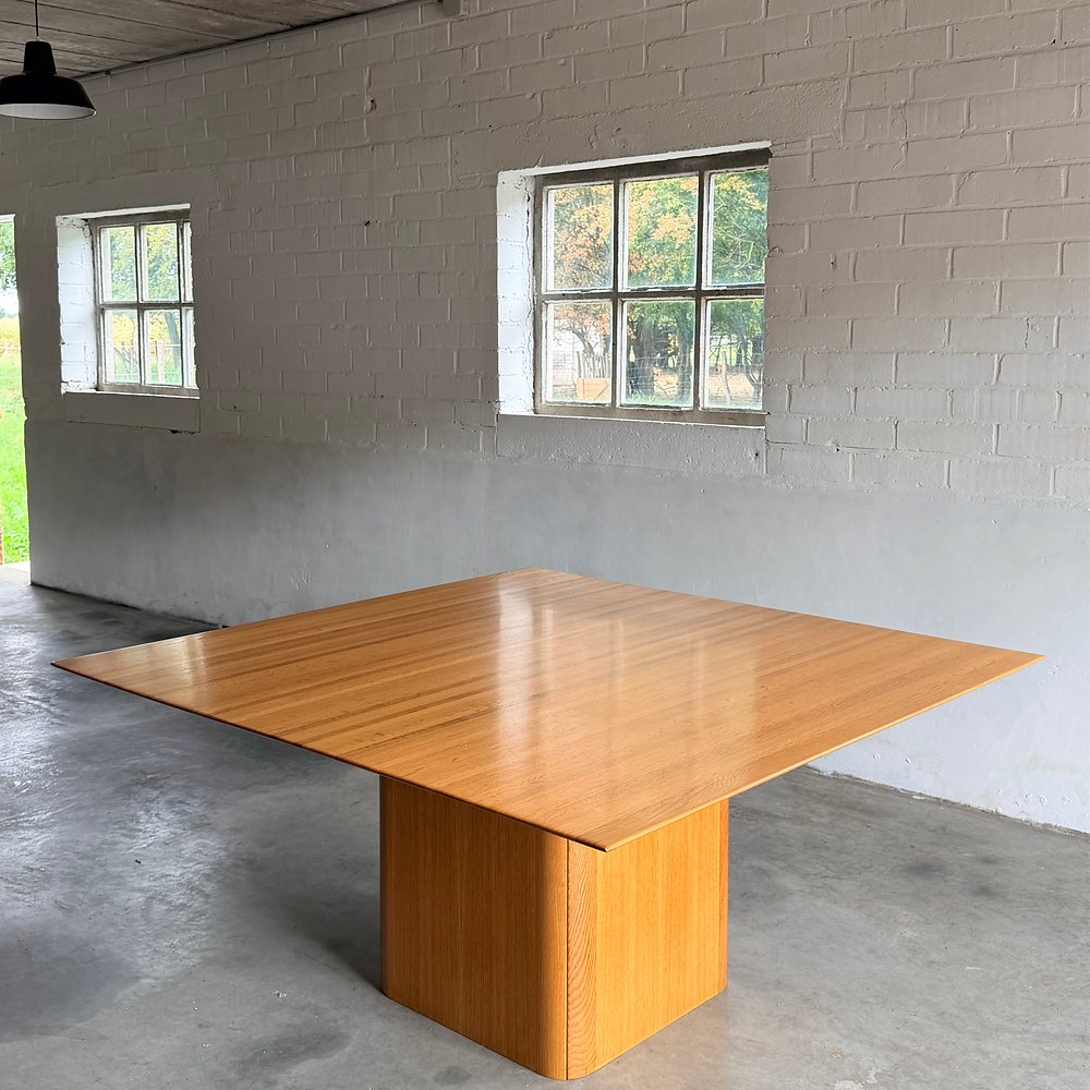 Table à manger 'série Iris', Van den Berghe-Pauvers, Belgique, années 80