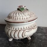 Soupière céramique ovale L20Xl16Xh18 avec rose