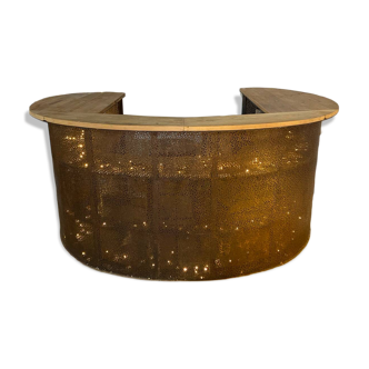 Iron and wood bar counter