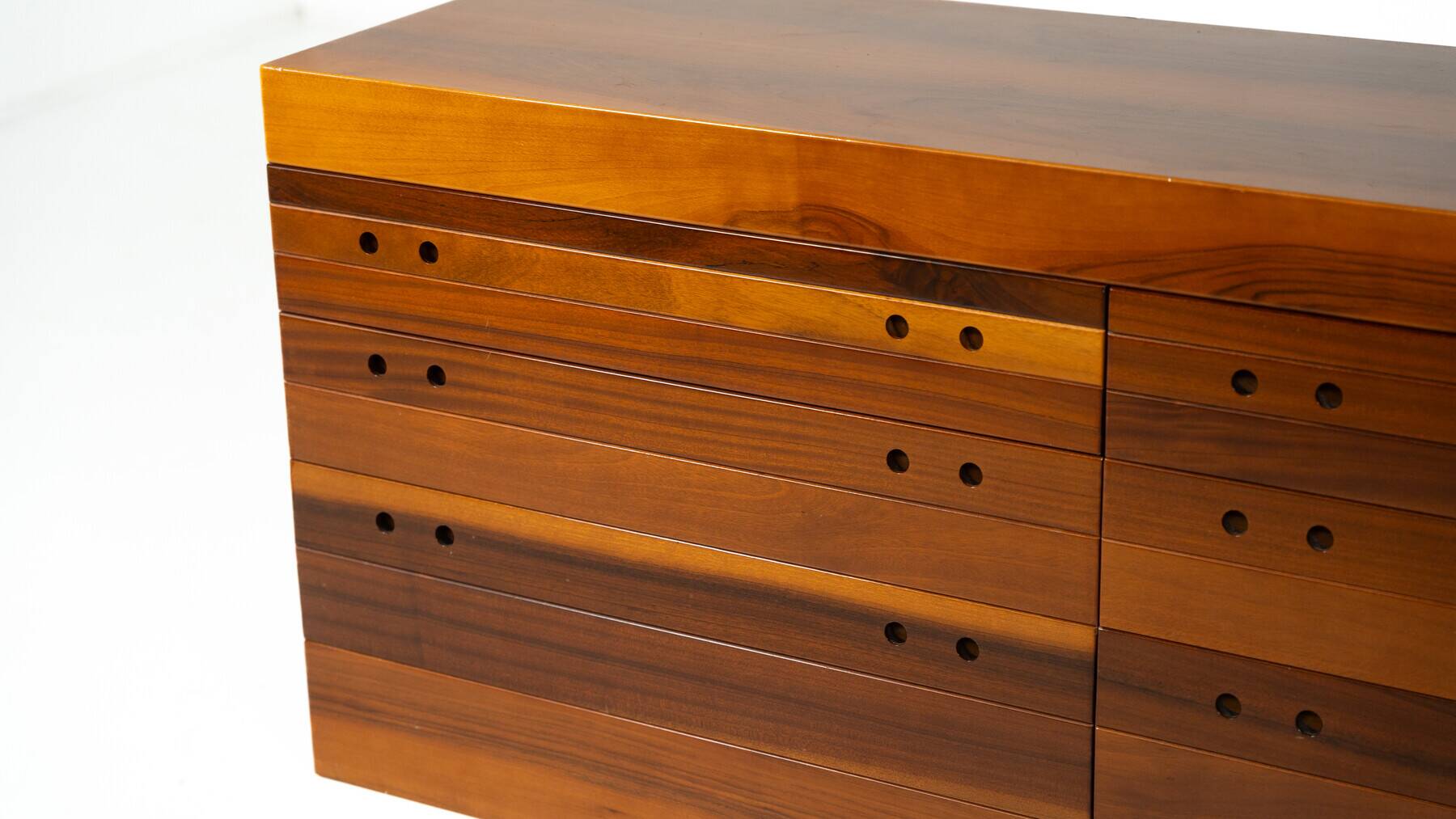 Commode du milieu du siècle, noyer, années 1960