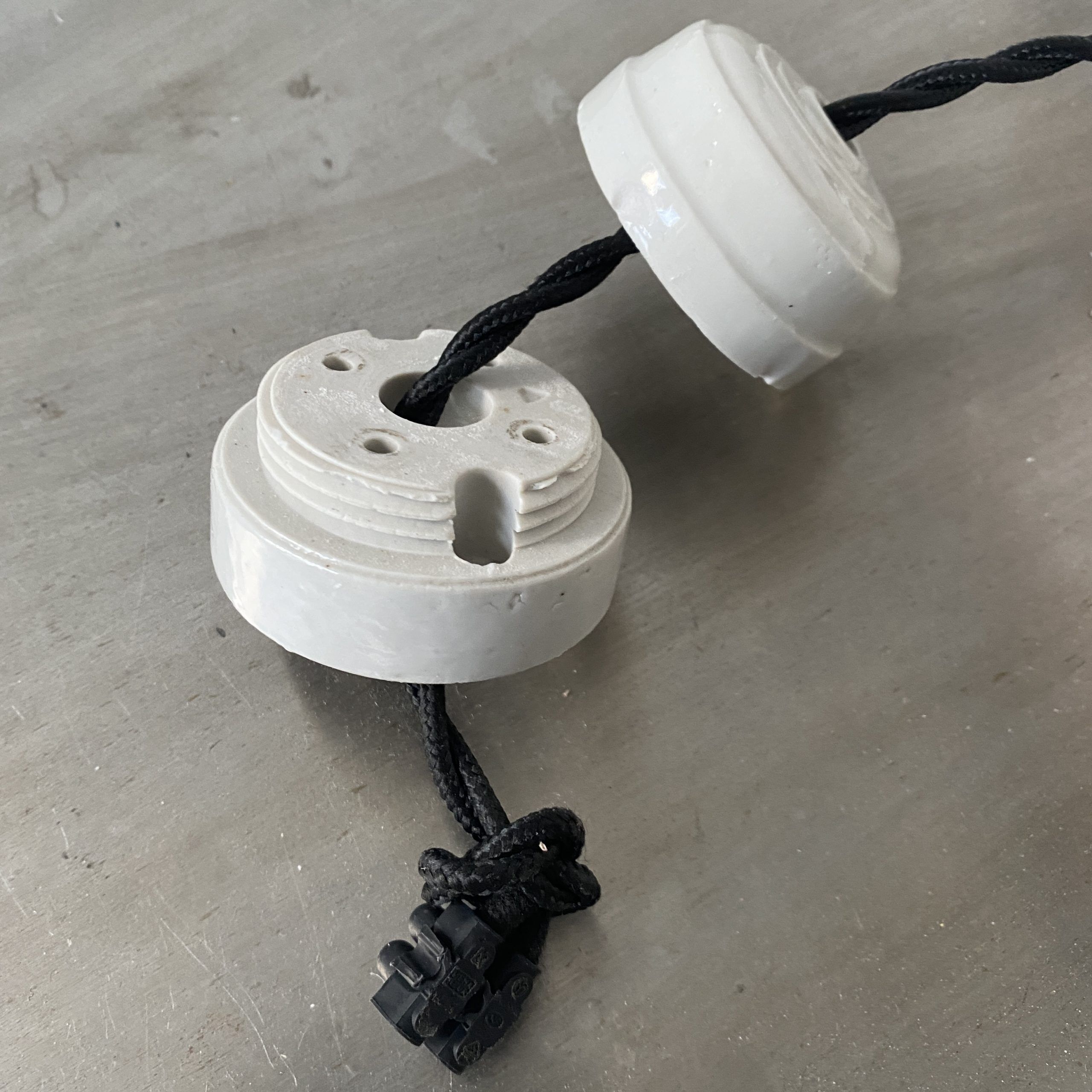 Lot 3 old conical suspensions in industrial steel