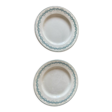Pair of vintage Iron Earth serving dishes