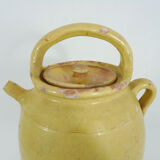 Ancienne cruche, chevrette, pichet à eau en grès jaune vernissé. Début XXème siècle