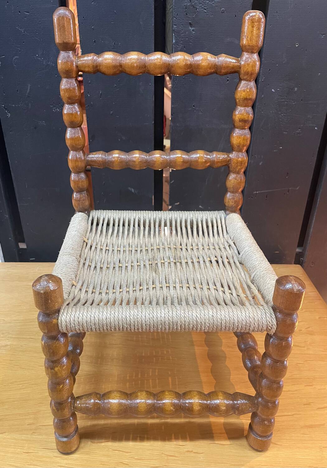 Rope and turned wood children's chair