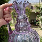 Grand pichet en verre d’Empoli violet