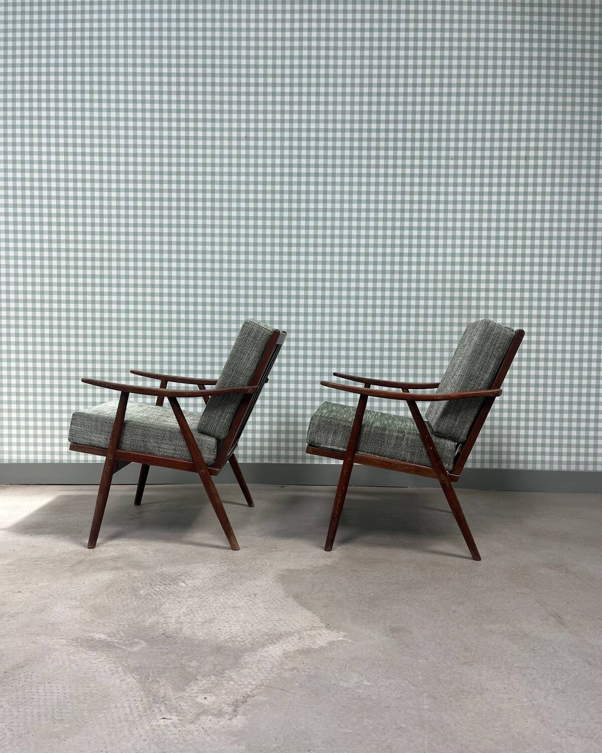 Paire de fauteuils scandinaves Thonet