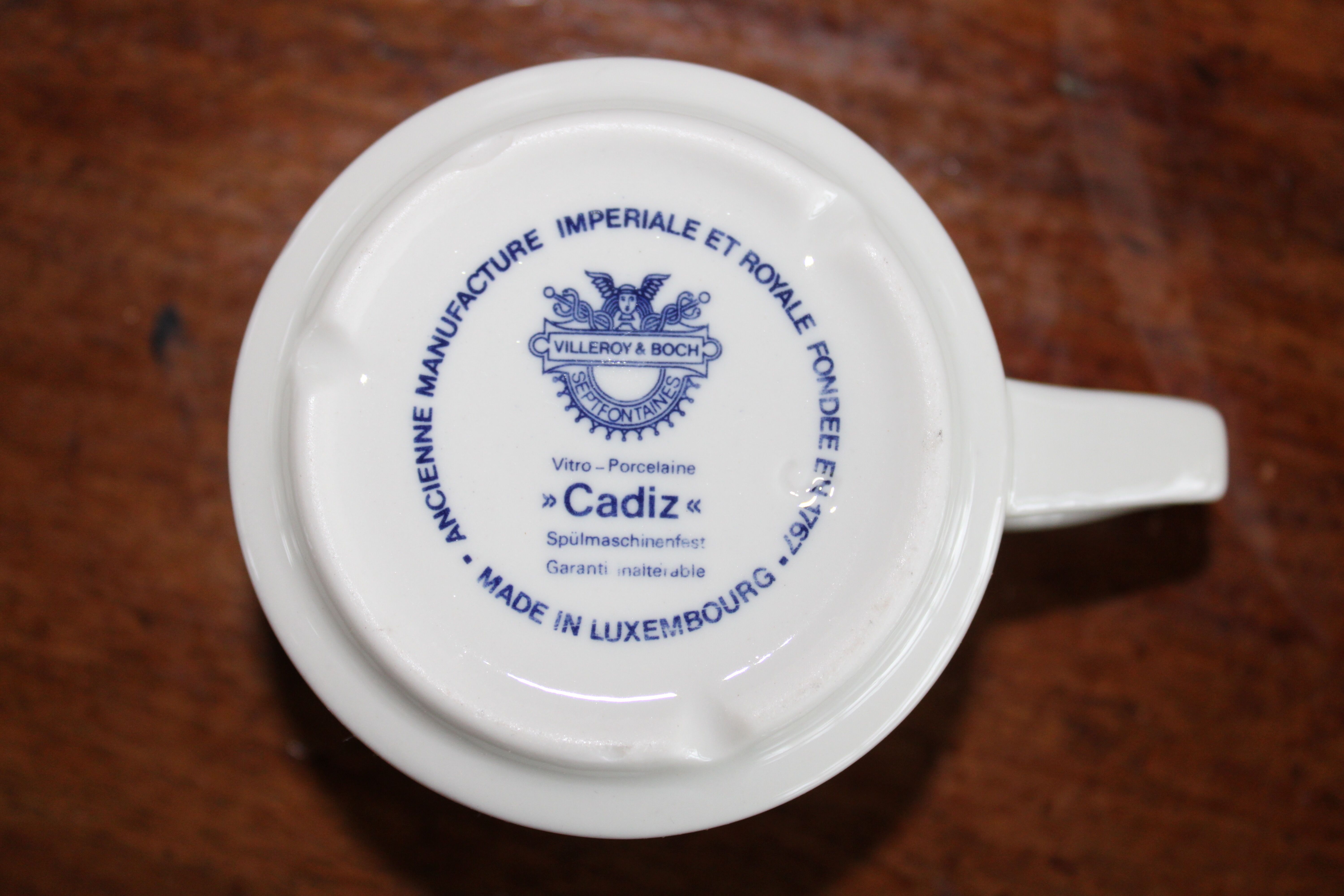 Villeroy and Boch Cadiz Clacquesin porcelain espresso cups