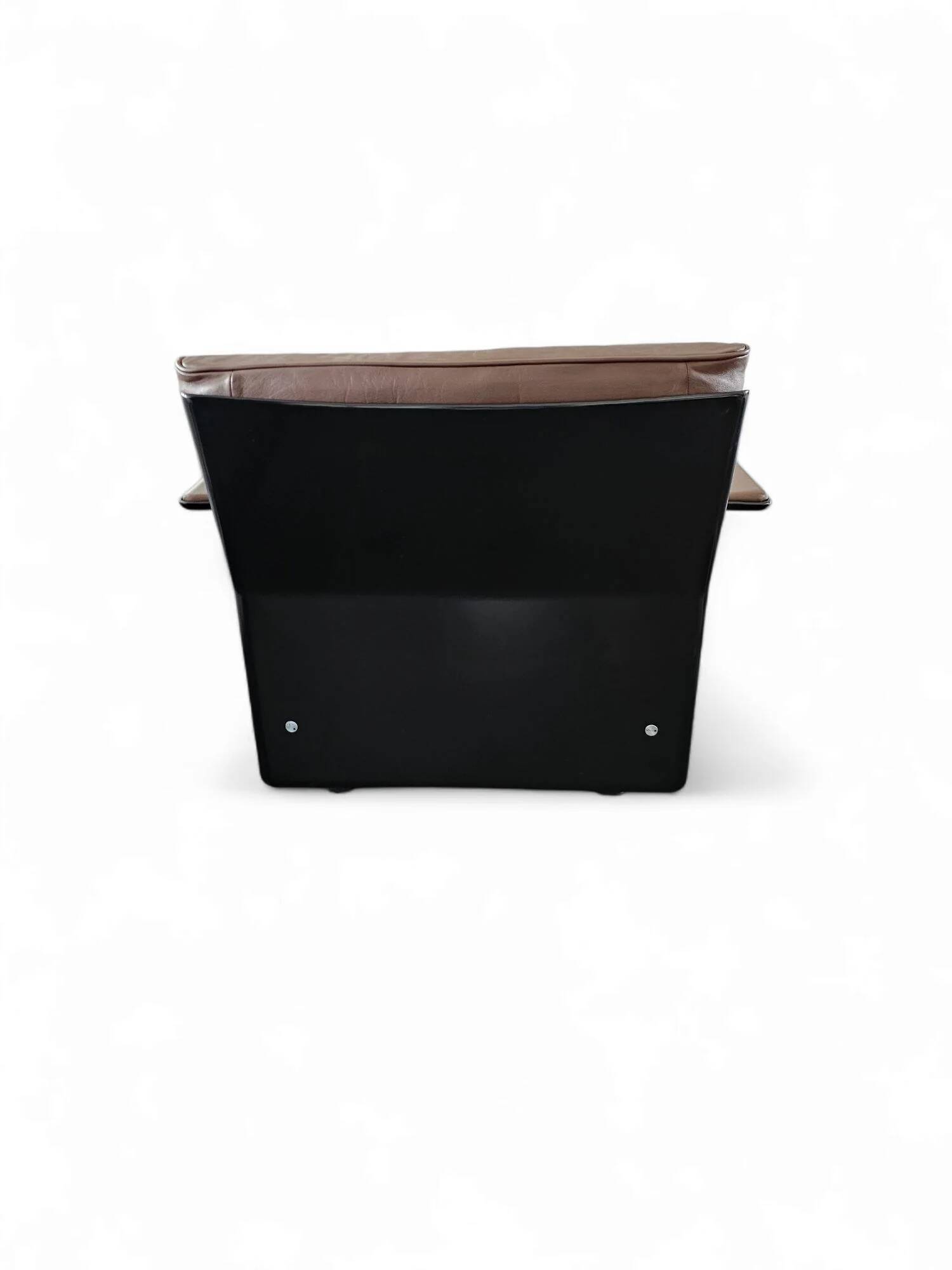 2 x Black shell & brown leather 620 chair programme lounge chair by Dieter Rams for Vitsoe, 1980s, top condition