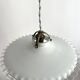 Suspension opaline blanche bord dentelé
