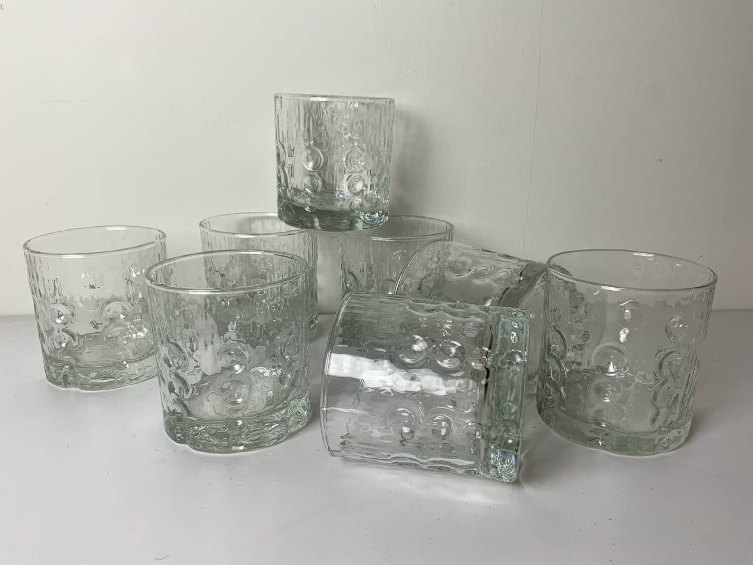 8 verres vintage