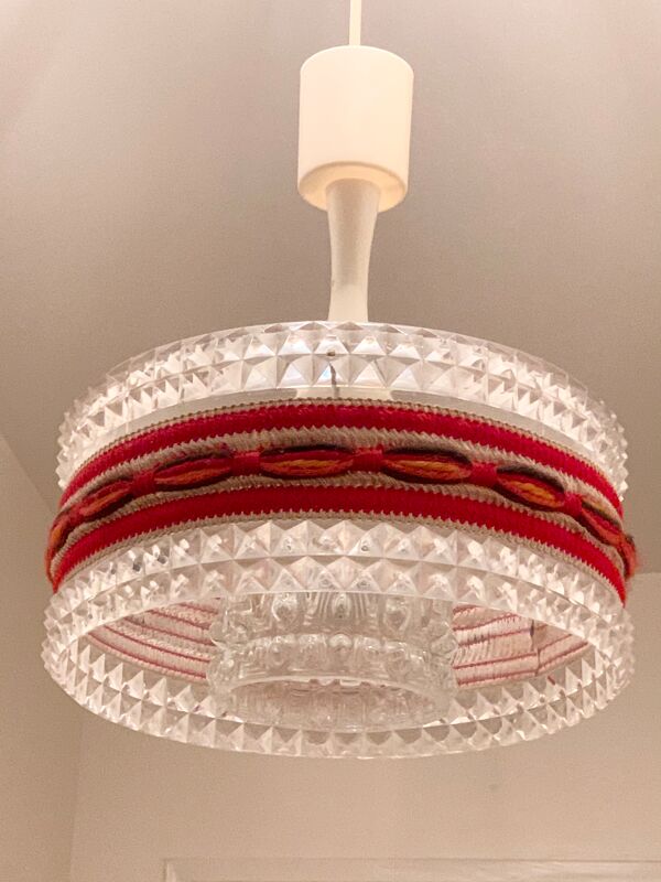 Suspension verre et plexiglas 1970