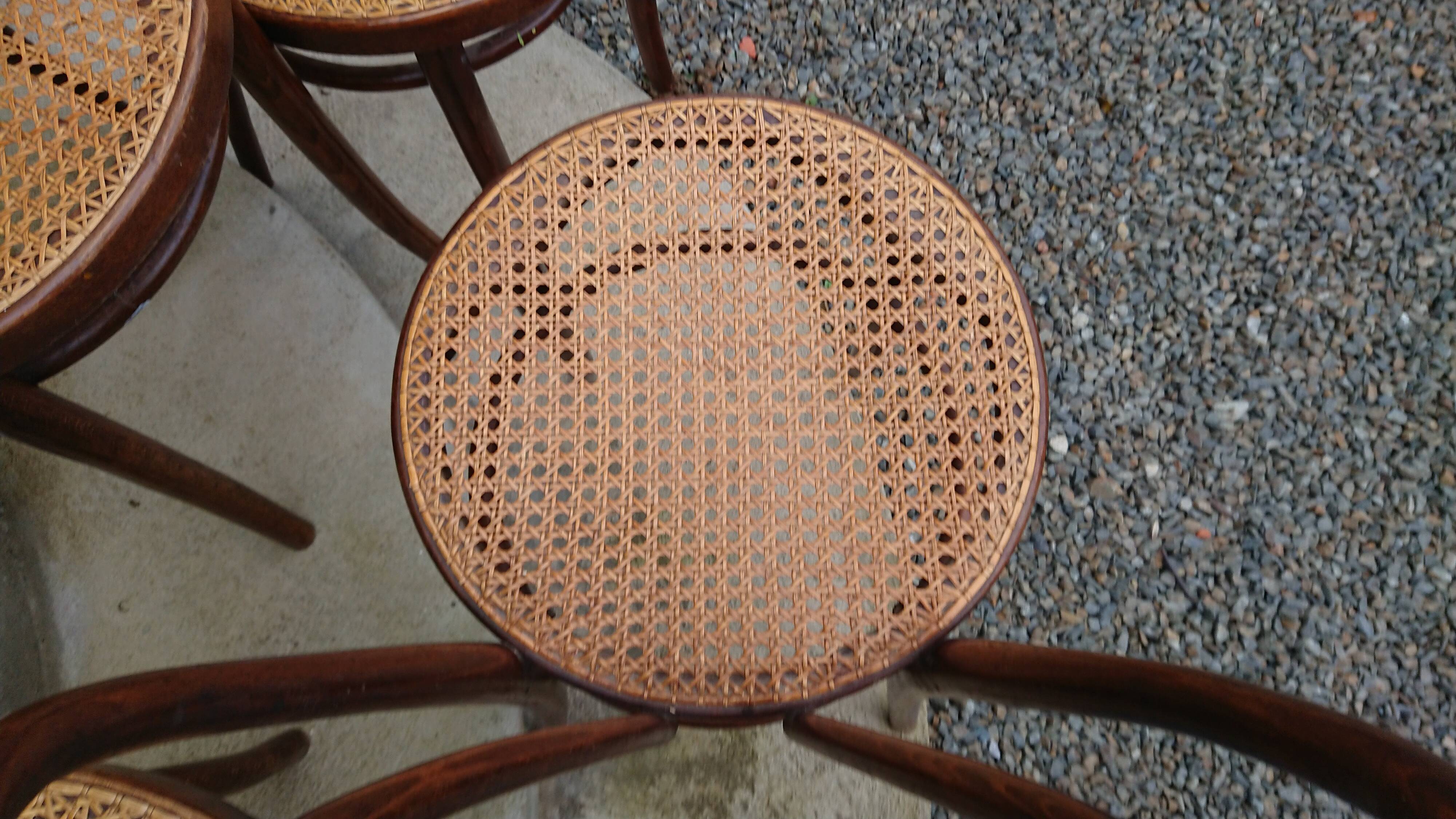 Bistro chairs cannee lot of 6