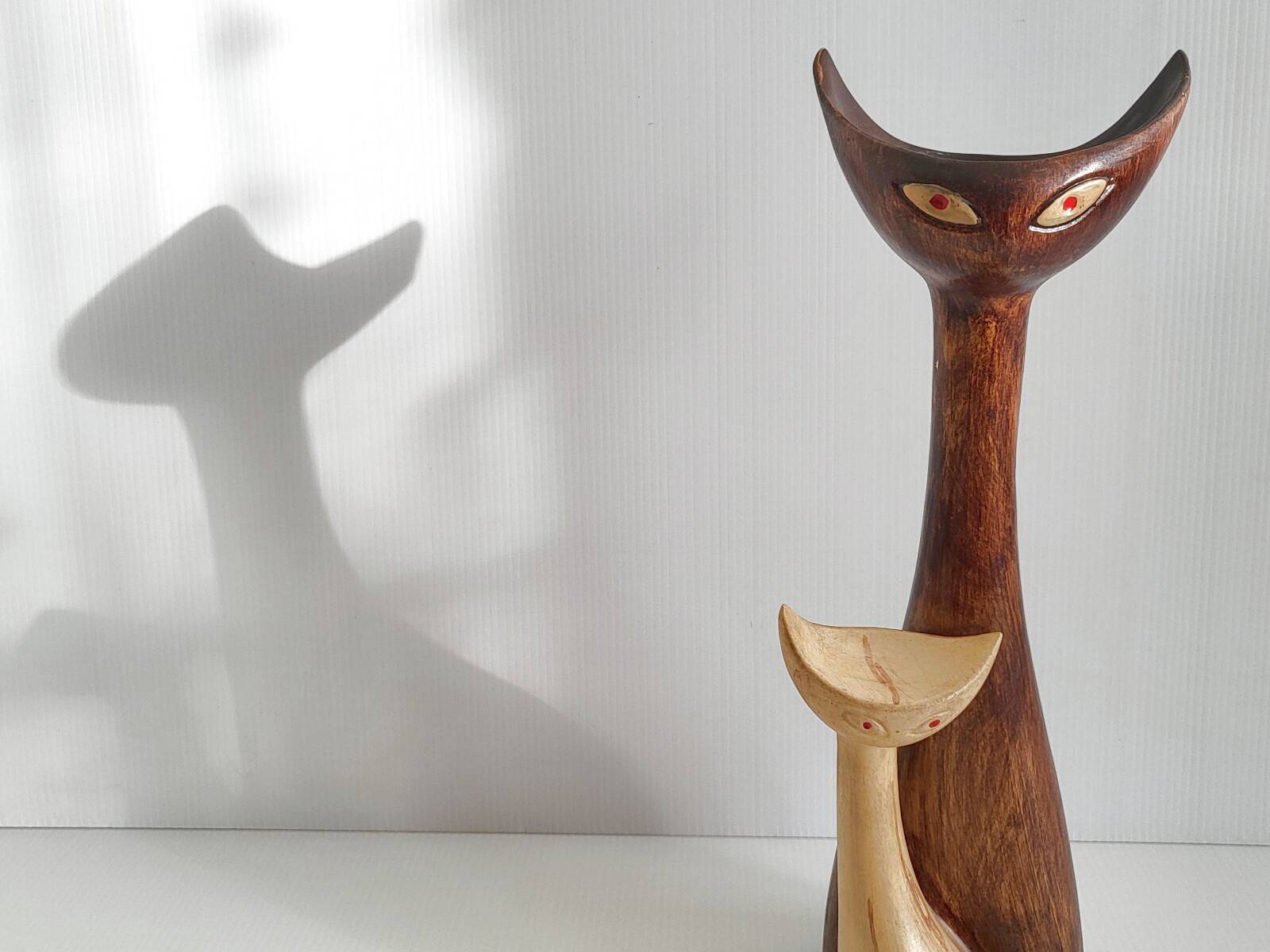 Vintage 1950 liqueur bottle chat chats ceramic 50s noyau de poissy