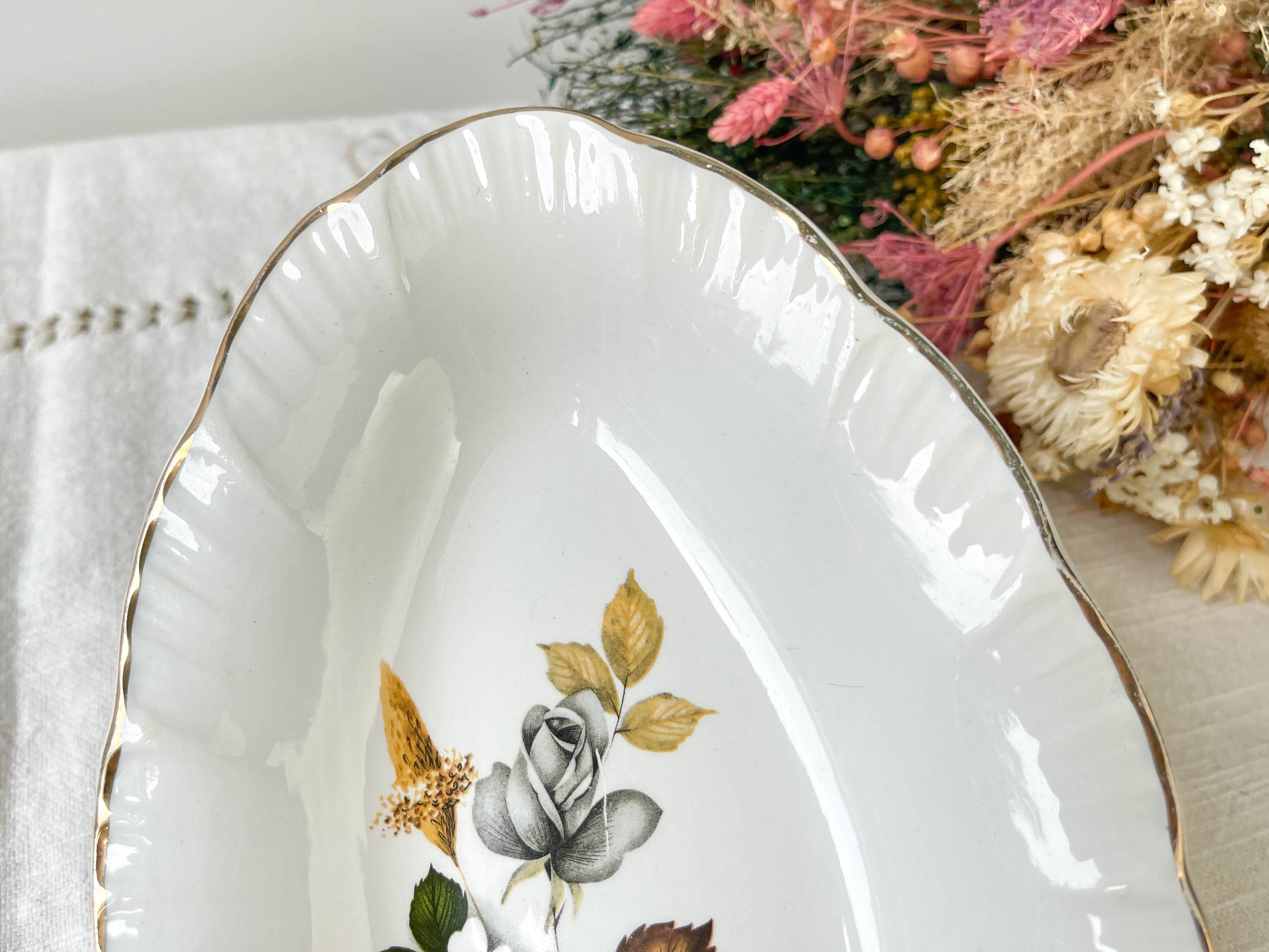 Digoin chamoi porcelain dish with floral pattern