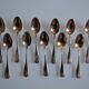 12 Cuillères à moka métal argenté