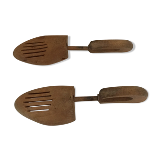 Pair of light wood shoe trees