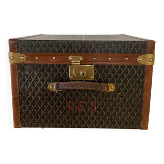 Goyard trunk