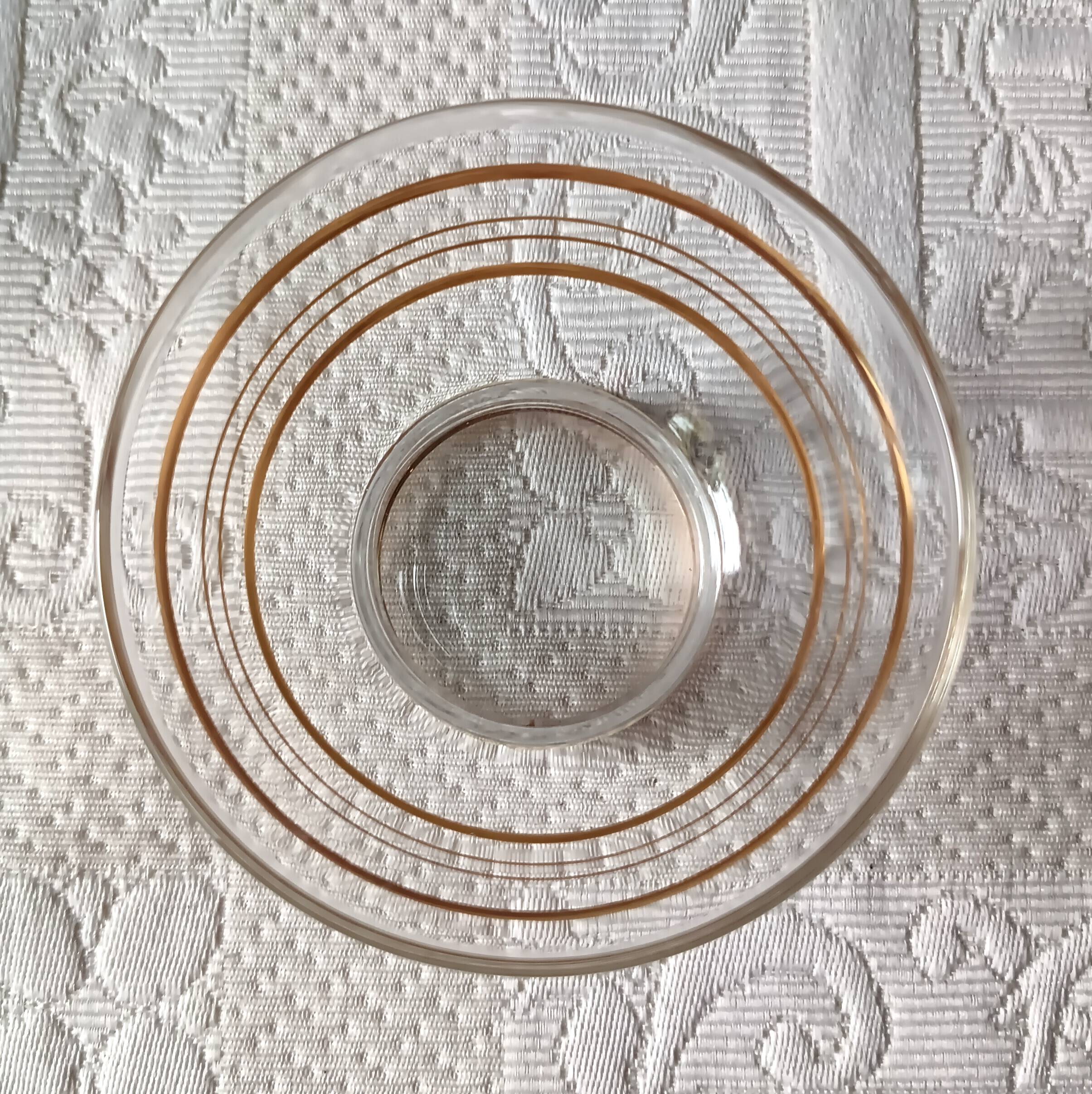 6 vintage 1950s champagne/dessert glasses with gold trim