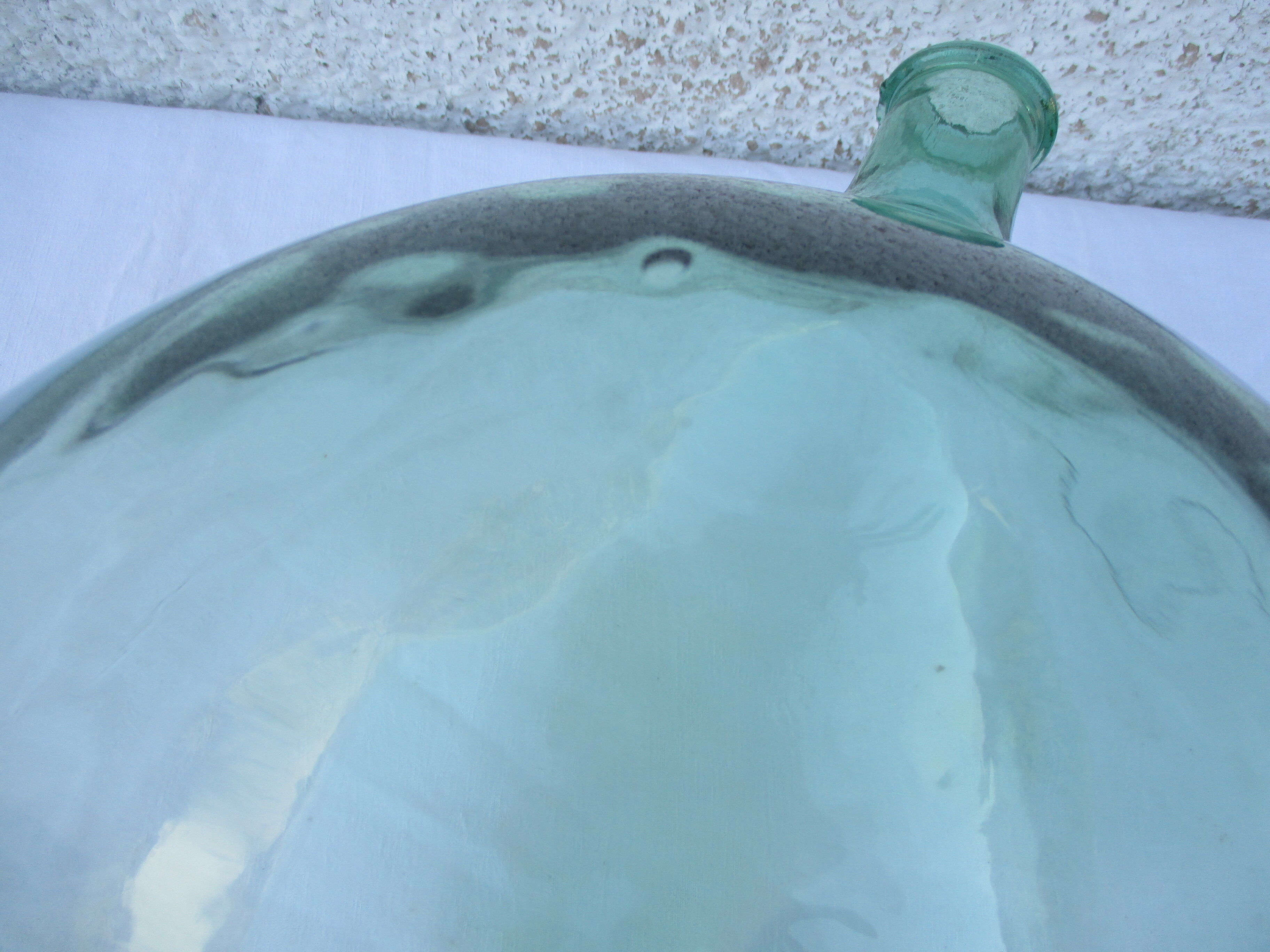 Dame jeanne bottled glass bubbled 15.5 litres