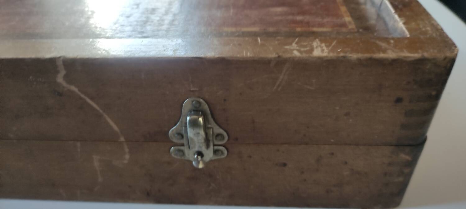 Large game box of backgammon, checkers