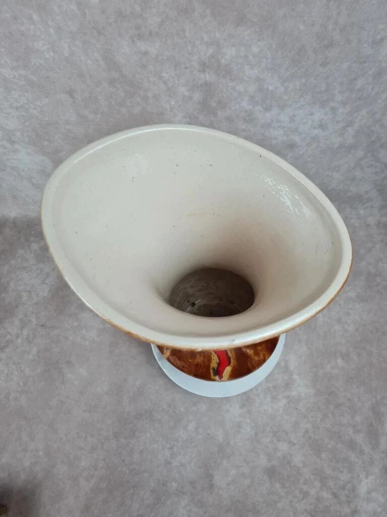 Large vintage vase signed Baudin 83 – red and brown enamelled