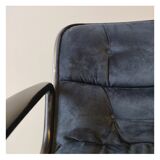 Swivel chair by Charles Pollock for Knoll