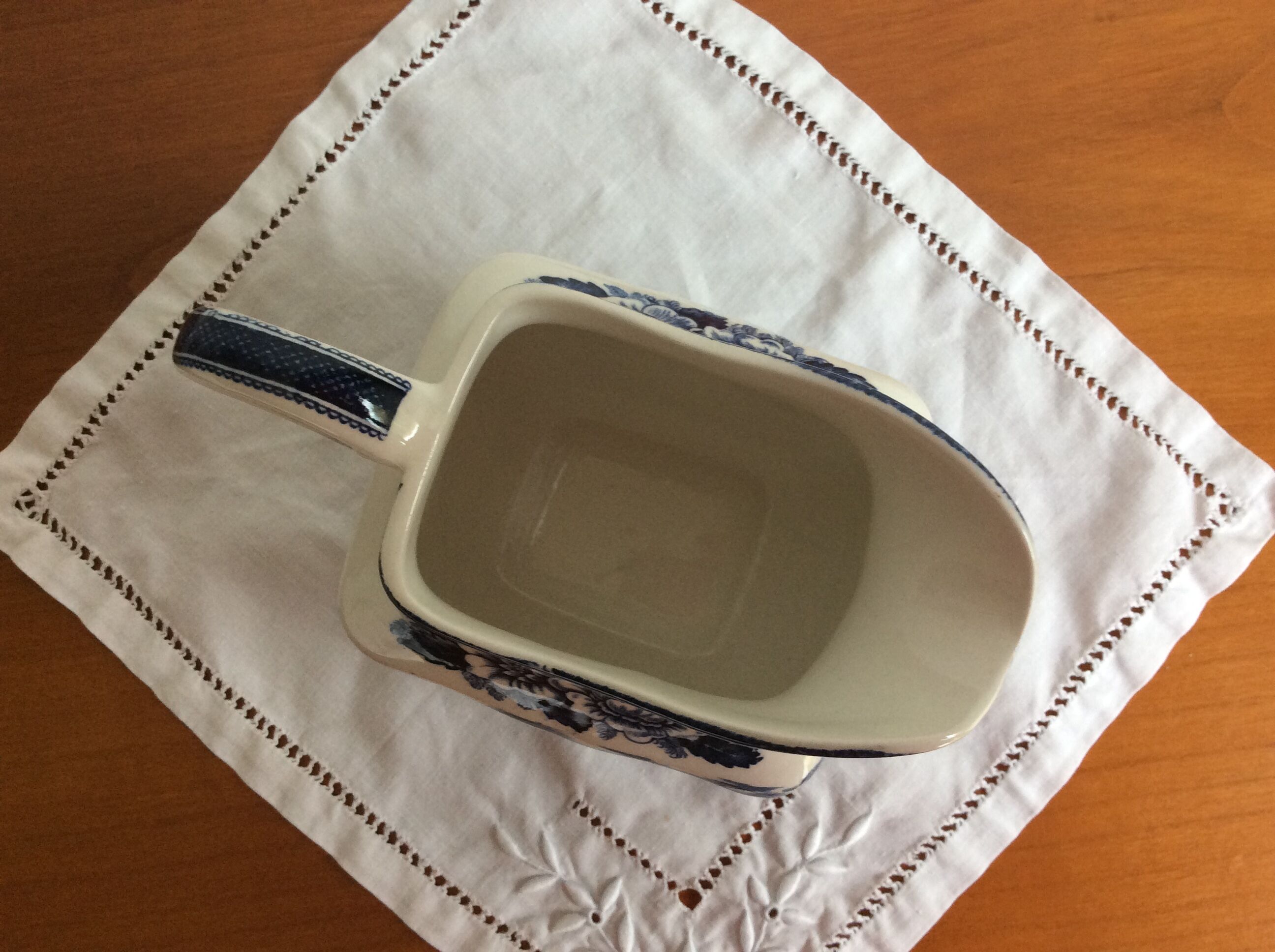 Crémier Lochs of Scotland - Made in England - loch Leven - décors bleu