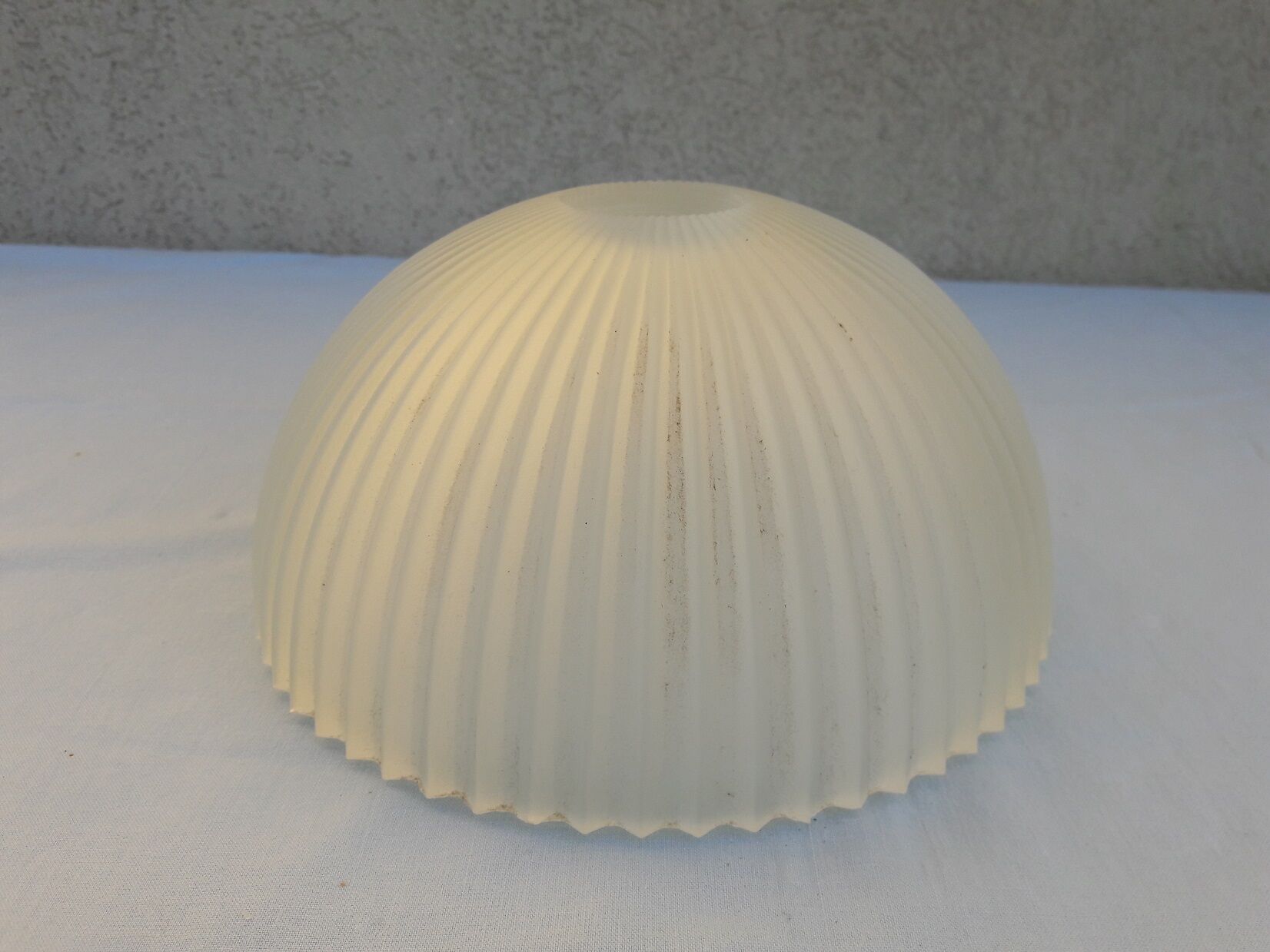 Glass lampshade