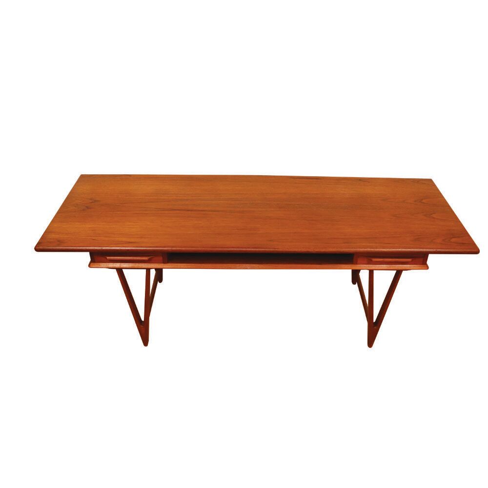 Model 32 v-legged teak coffee table by e.w.bach for møbelfabrikken toften, denmark, 1960s