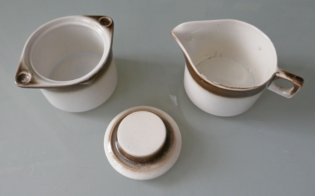 Milk jug and sugar bowl