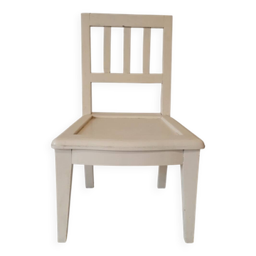 Small solid wood chair for children