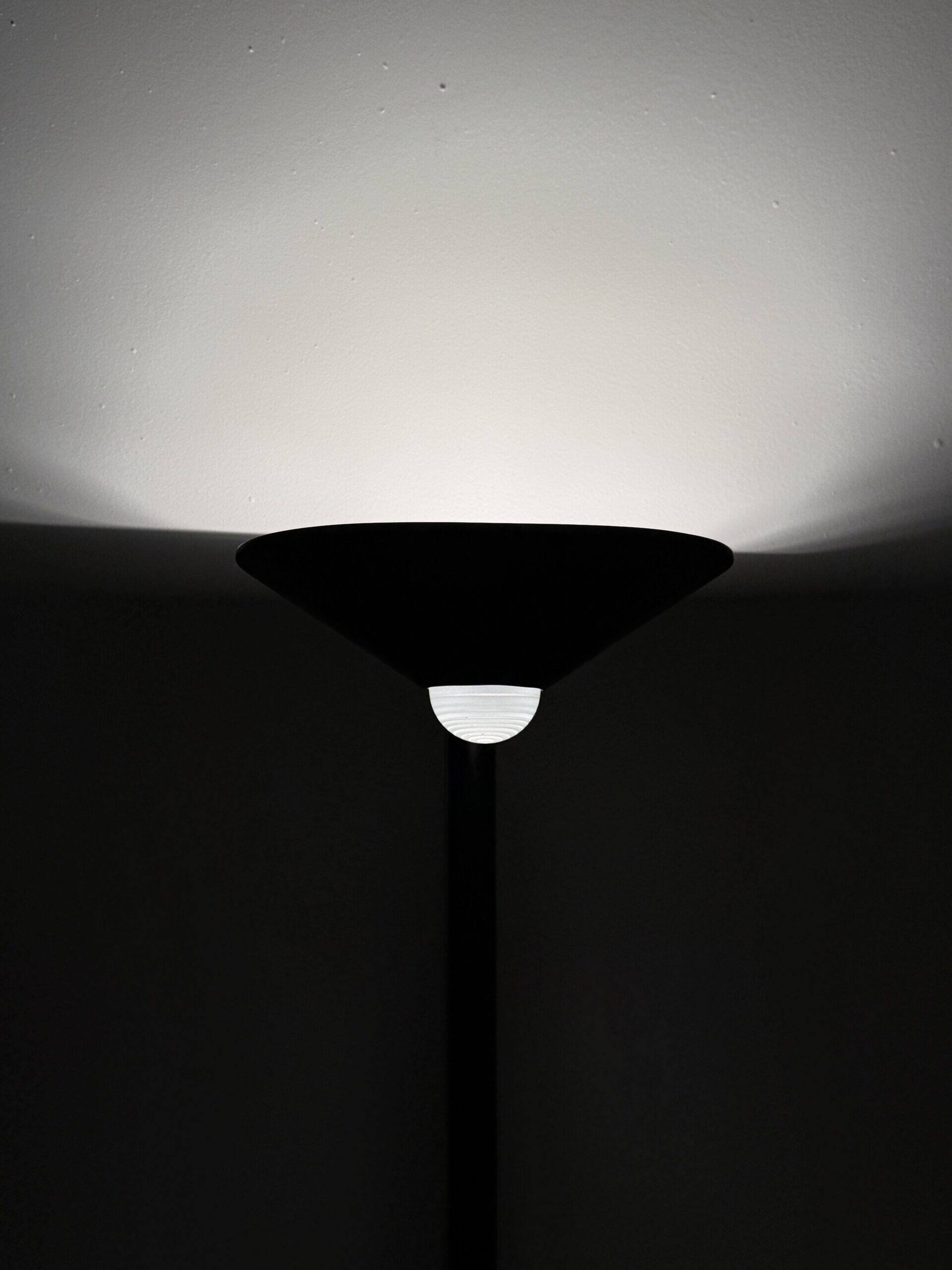 Lampadaire « Ciclope » — Barbieri & Marianelli — Italie, années 1980