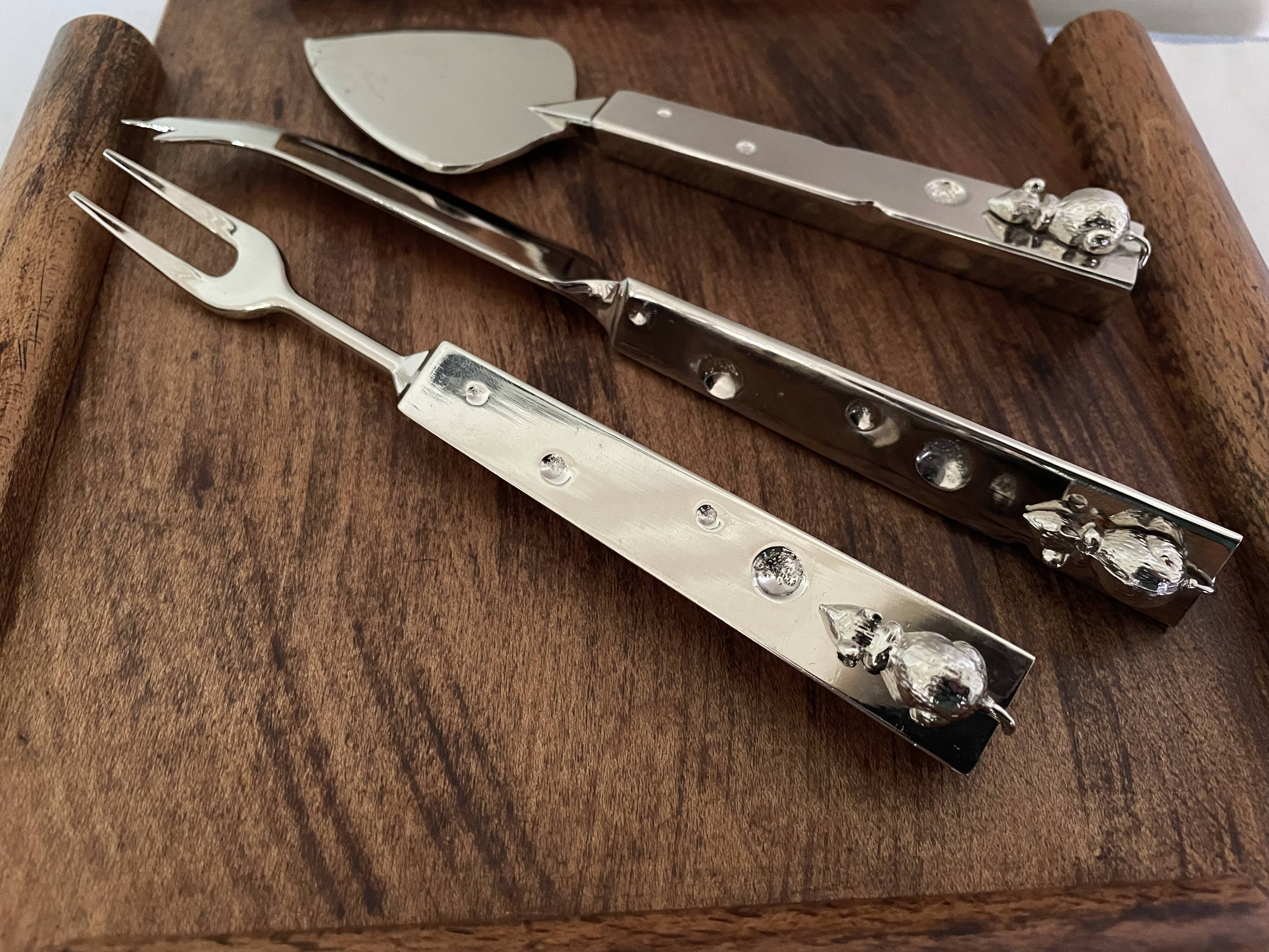 3 cutlery cheese service mouse sleeves