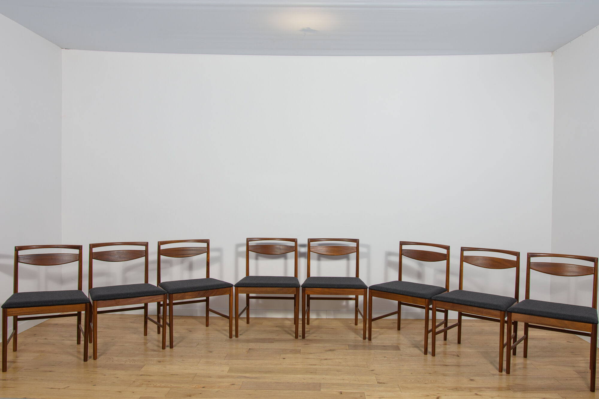 Mid-Century Model 9513 Dining Chairs by Tom Robertson for A.H. McIntosh & Co., United Kingdom, 1970s, Set of 8