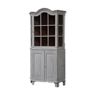 Dutch Cabinet to a string