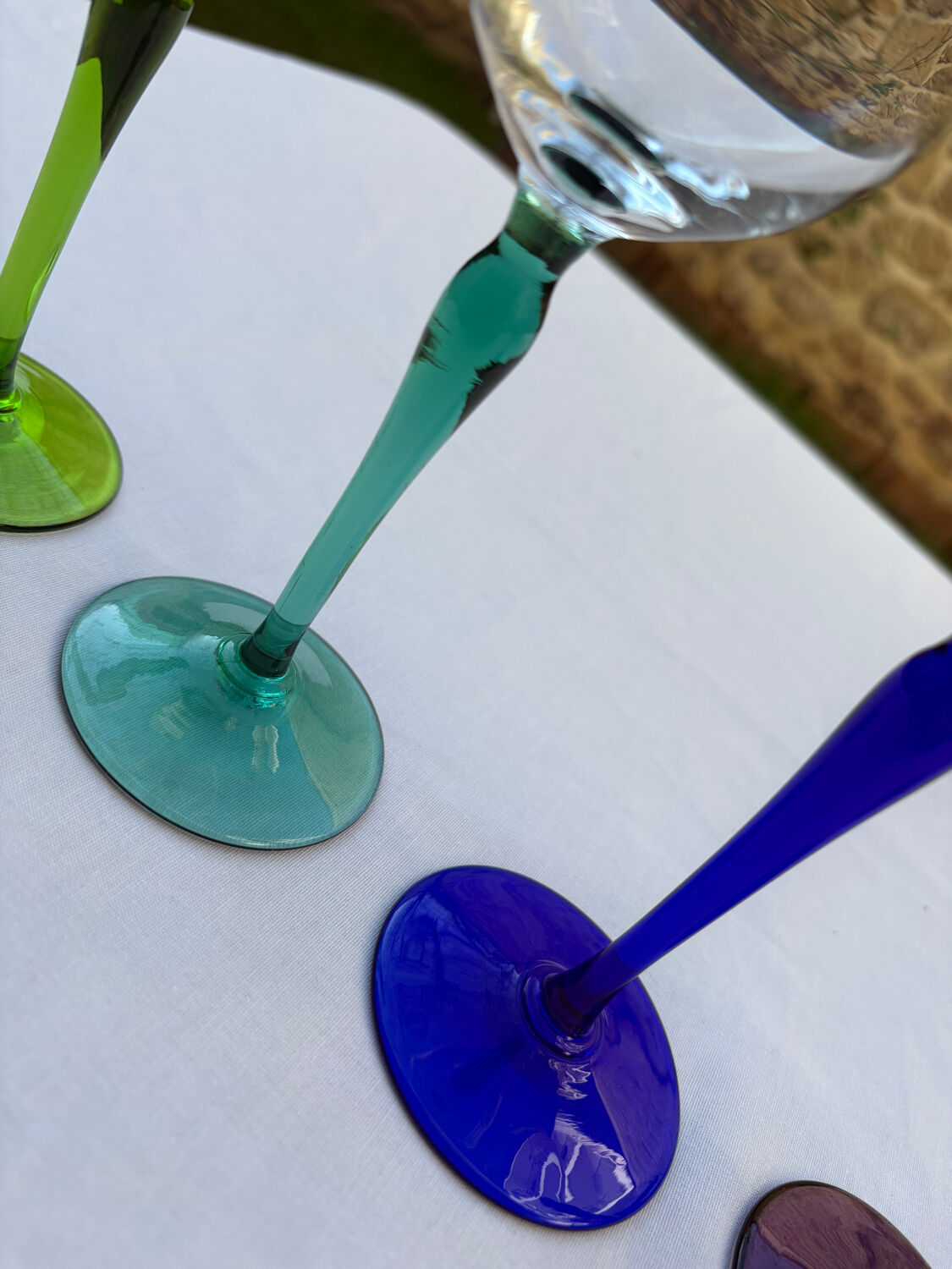 6 crystal glasses with coloured stems