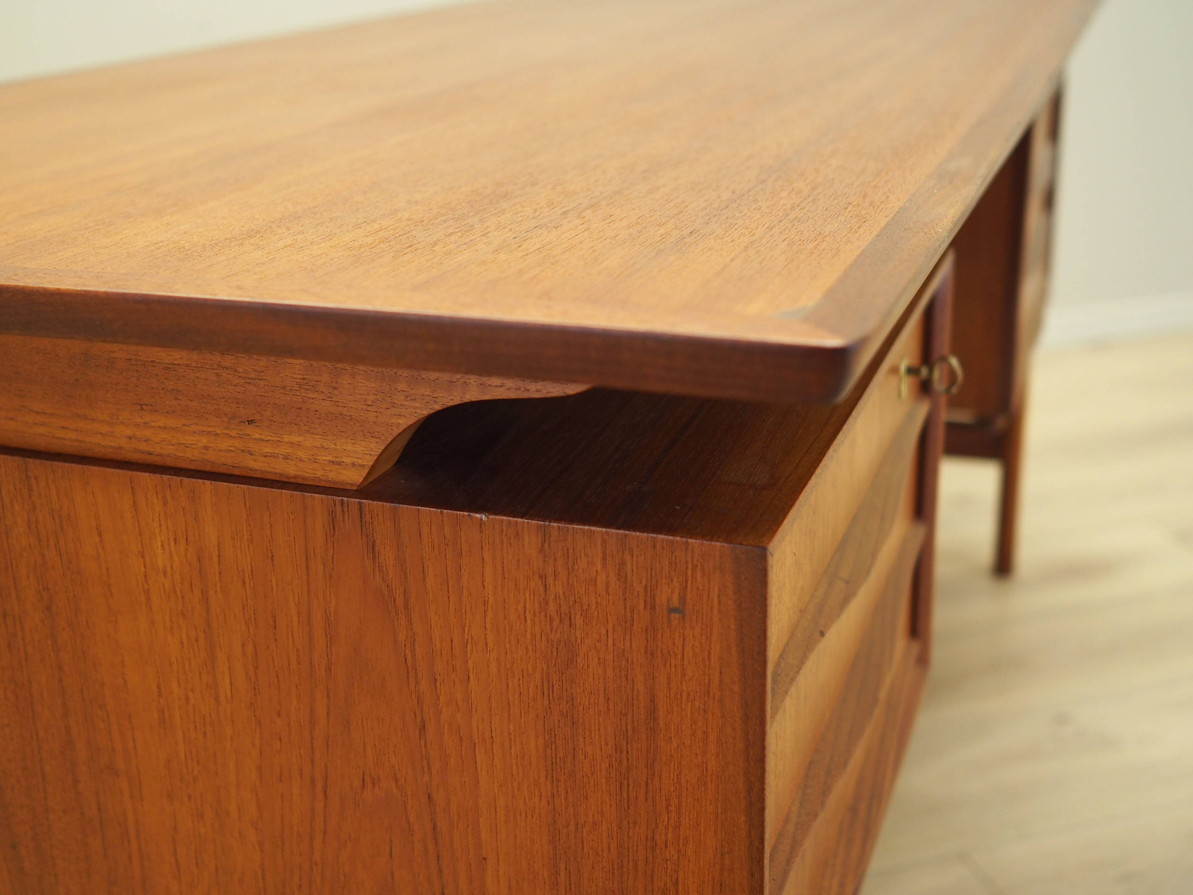 Teak desk, Danish design, 1970s, production: Denmark