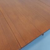 Large round vintage Scandinavian coffee table Smorrebrod by Arne Vodder, extendable into a dining table