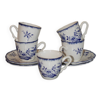 Vintage Sarreguemines earthenware cups