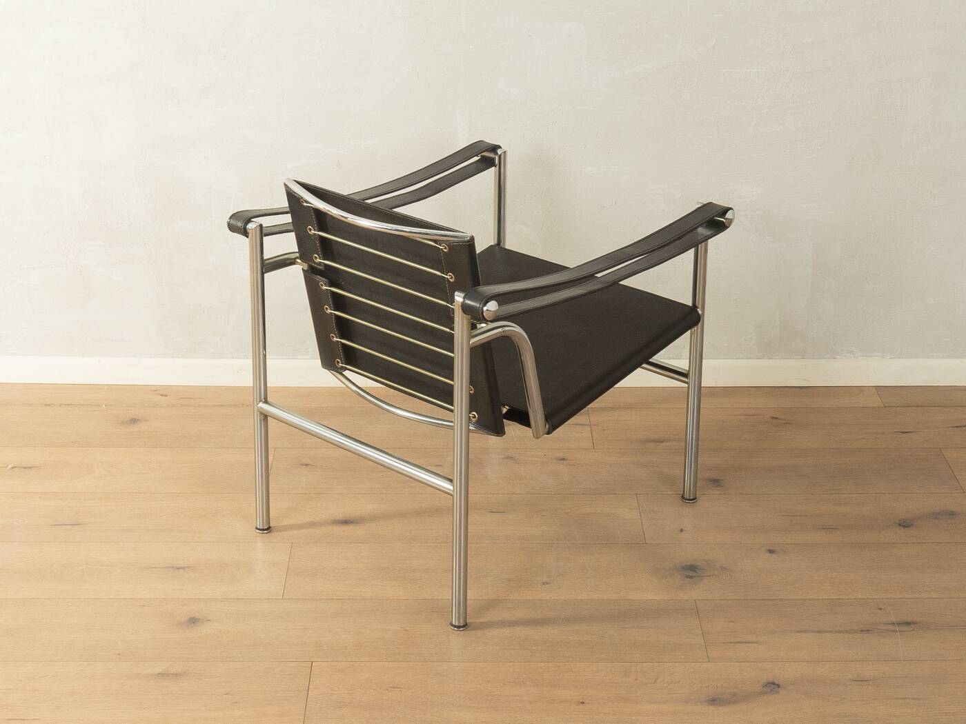 Cassina LC1 armchair by Le Corbusier, Pierre Jeanneret & Charlotte Perriand