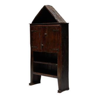 Art populaire vernacular cupboard, France, 19th century
