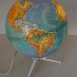 Ancient tripod globe in Duplex 70's