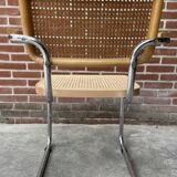 Cesca chair B64 with armrests by Marcel Breuer Design